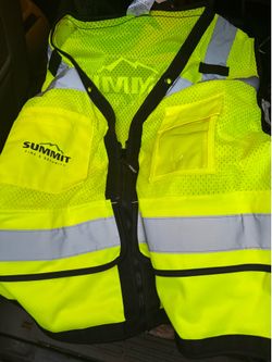New Never Worn Safety Vest (2X)