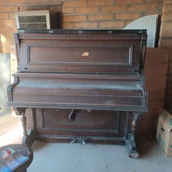 Prop Piano 