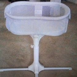 Baby Bassinet Like New