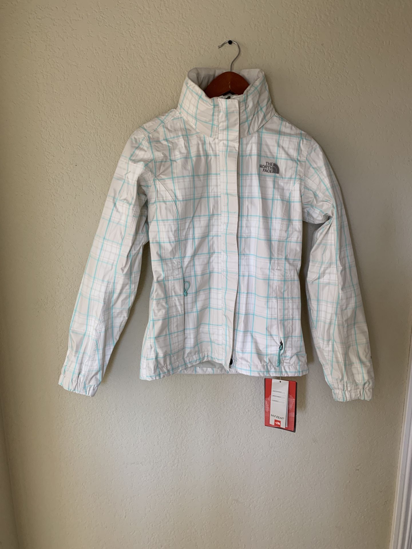 The North Face HyVent Jacket NWT! Size XS