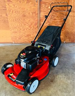 Toro 22-Inch Recycler Self-Propelled Lawn Mower