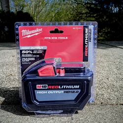 New - Milwaukee M18 18-Volt Lithium-Ion High Output 12.0Ah Battery Pack

