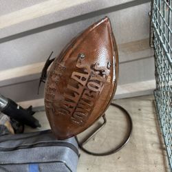 Dallas Cowboys Metal football Decor