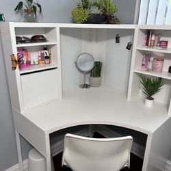 makeup light desk vanity 