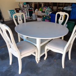 Dining Room Table 