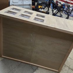 Mobile Bar Dessert Table 