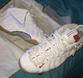 Gucci white foams size 11.5 WORN 4 times