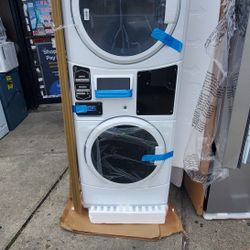 Maytag  Commercial Washer And Dryer New Inbox Gas  New Ready To Deliver $4250..1 Year Manucfature Warranty..301 Saundview Ave Bronx NY 10473