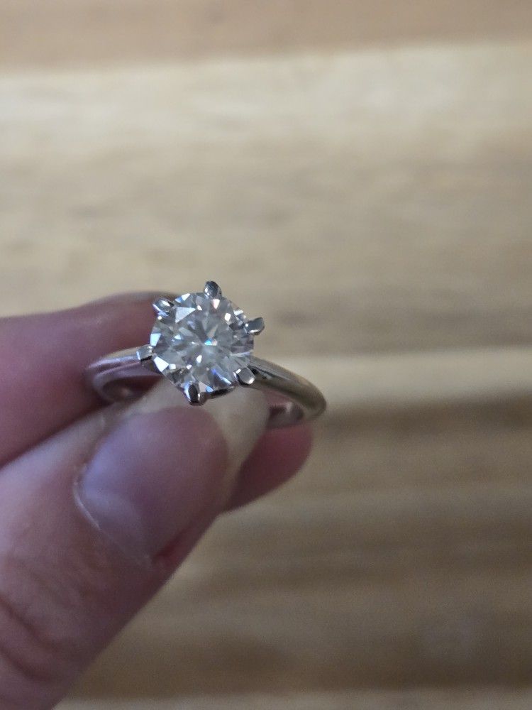 2.08 Ct Golden Round Real Moissanite Solitaire Ring 925 Silver Size 7