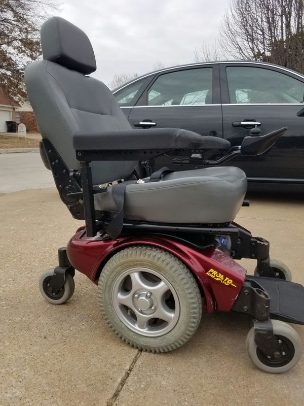 Invacare Pronto M91 Sure Step Power Chair Wheelchair for Sale in Moore