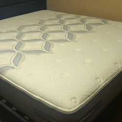 Free King Size Mattress *PENDING