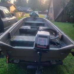  16' Gamefisher Fiberglass Boat 