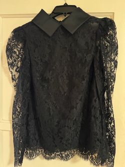 Monique Lhuillier black lace long sleeve top
