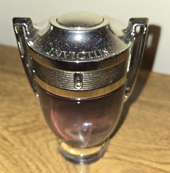 Invictus Mens Cologne