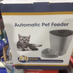 Automatic pet Feeder