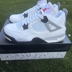 Jordan 4 White Cement 