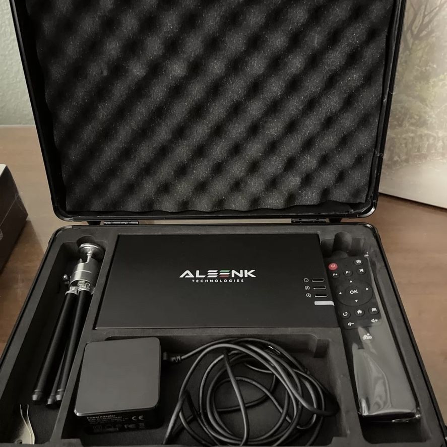 Aleenk Technologies Smart Projector