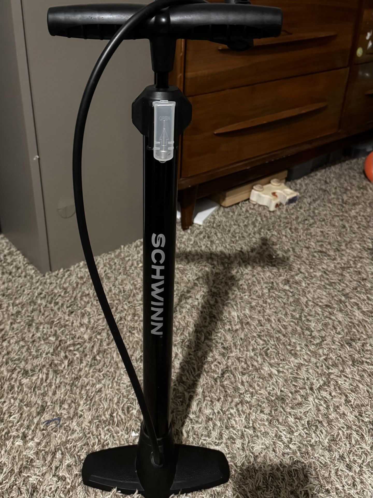 SCHWINN Air Pump