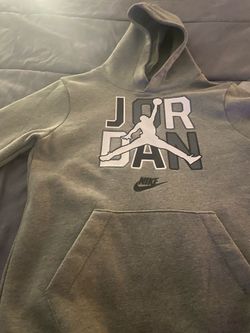 Jorden hoddie size medium  for boys