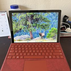 Surface Pro 7, 13.5” QHD Touchscreen, i5-10th gen, 8gb ram, 128gb ssd