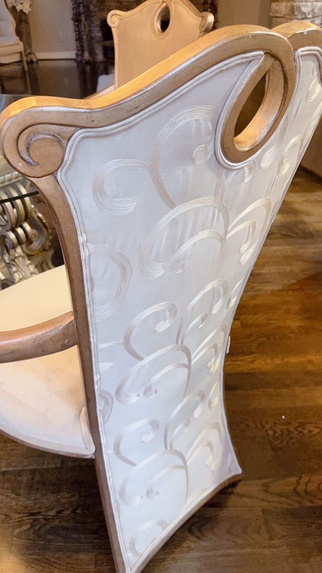 6 armrest beautiful embroidered back tail high end chairs