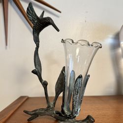 Hummingbird & Leaves Holding  Clear Glass Vase
