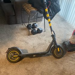 DXH x8 Pro Scooter