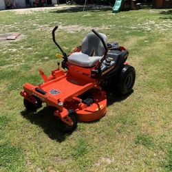 Brand New Ariens EDGE 42-in 20 -HP V-twin Gas Zero turn Riding Lawn Mower
