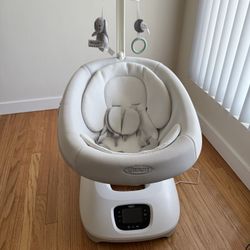 Graco SmartSense Baby Swing 