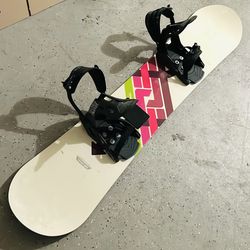 Snowboard with bindings