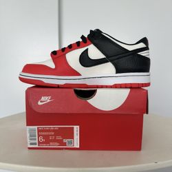 Nike Dunk Low NBA 75th Anniversary - Chicago - US 6Y