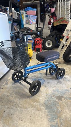 Knee scooter
