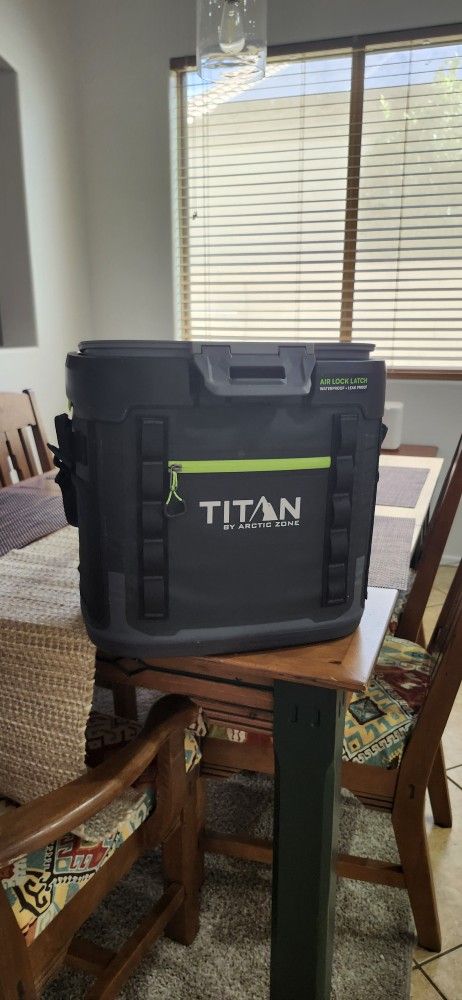 New Titan Ice Chest