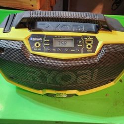 ryobi 18v Bluetooth radio 