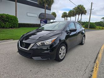 2021 Nissan Versa Sedan