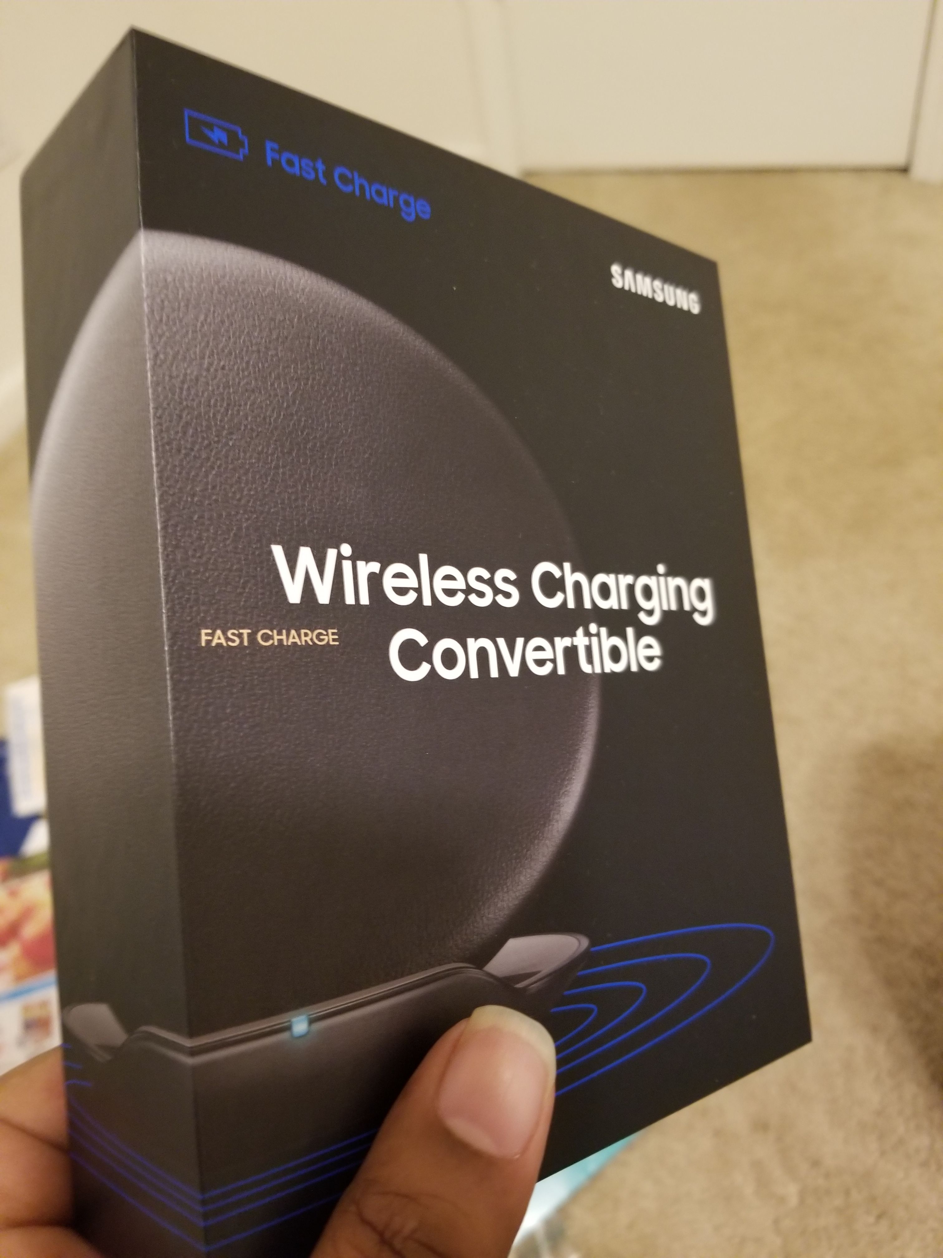 Samsung Qi wireless charging convertible