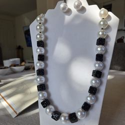 Artisan Handcrafted Necklace – Unique Design by Natalia Weber