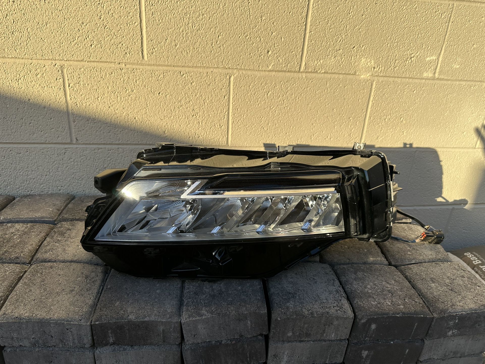 Nissan Rogue Headlight 2021 - 2023, Nissan Rogue Headlamp, OEM ORIGINAL LIGHT, Driver Side Light