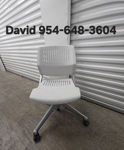 (2) Available Steelcase Hardtop Office Secretary Chairs Church Reception Desk Business $75. Each
