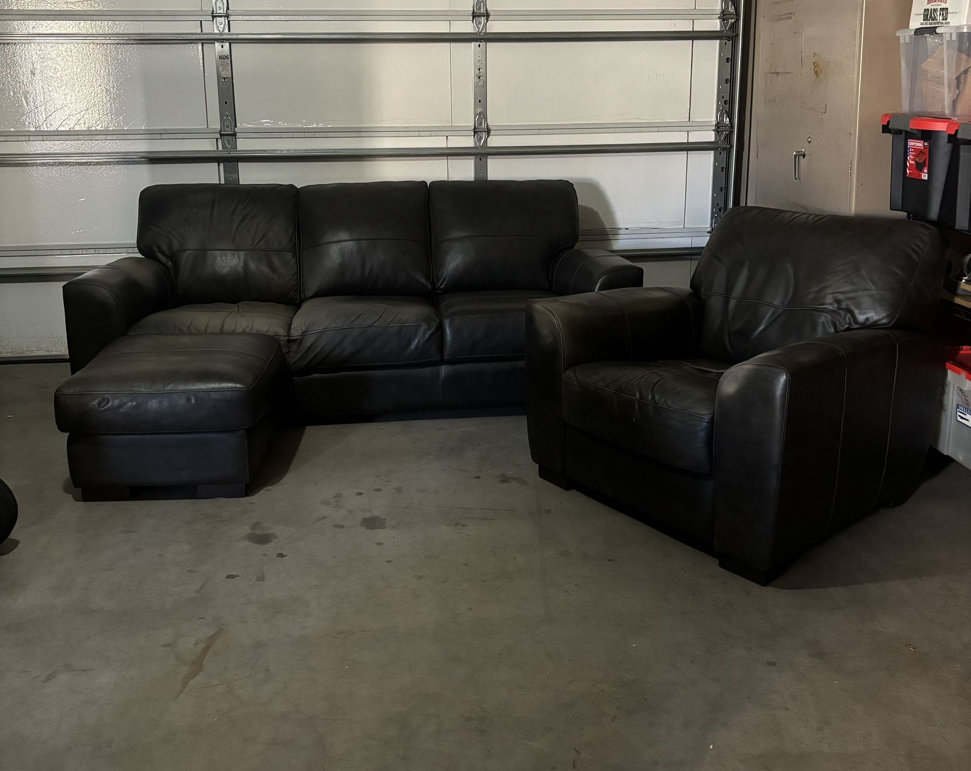Leather Sectional Couch w/ Chair & Ottoman