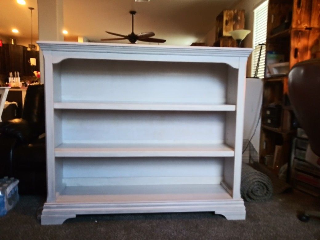 Hutch/bookcase