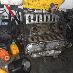 2004 Chevy Tahoe LS Engine 