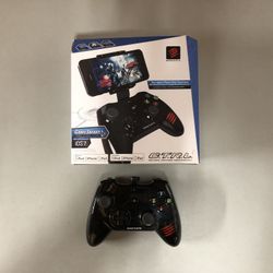 Mad Catz CTRL Wireless Gaming Controller for iOS