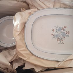 Cordella Collection Hand Decorated Stoneware