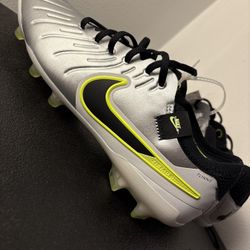 NIKE MEN'S TIEMPO LEGEND 10 ELITE FG SILVER/BLACK/VOLT Men’s 7