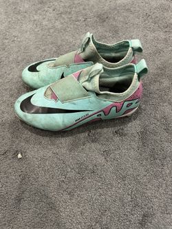 Nike Soccer Cleats 