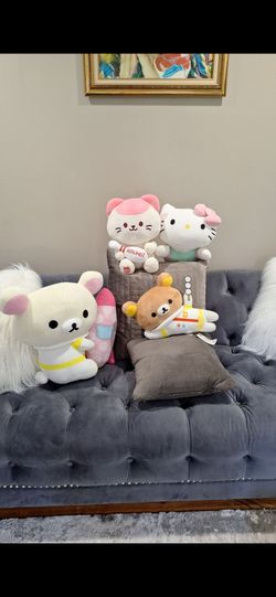 CUTE  STUFF ANIMALS  BIG $15 MEDIUM  $10