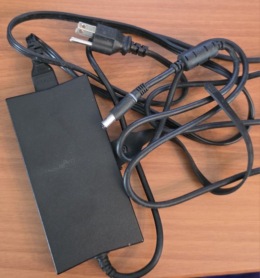 Dell Laptop Charger LA130PM122