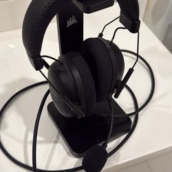 Razer Blackshark V3 Pro Wireless ANC Gaming Headphones
