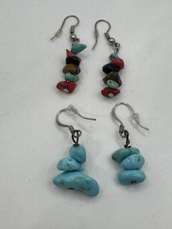 Natural Stones Earrings/2 Pairs Silvertone Earrings. 